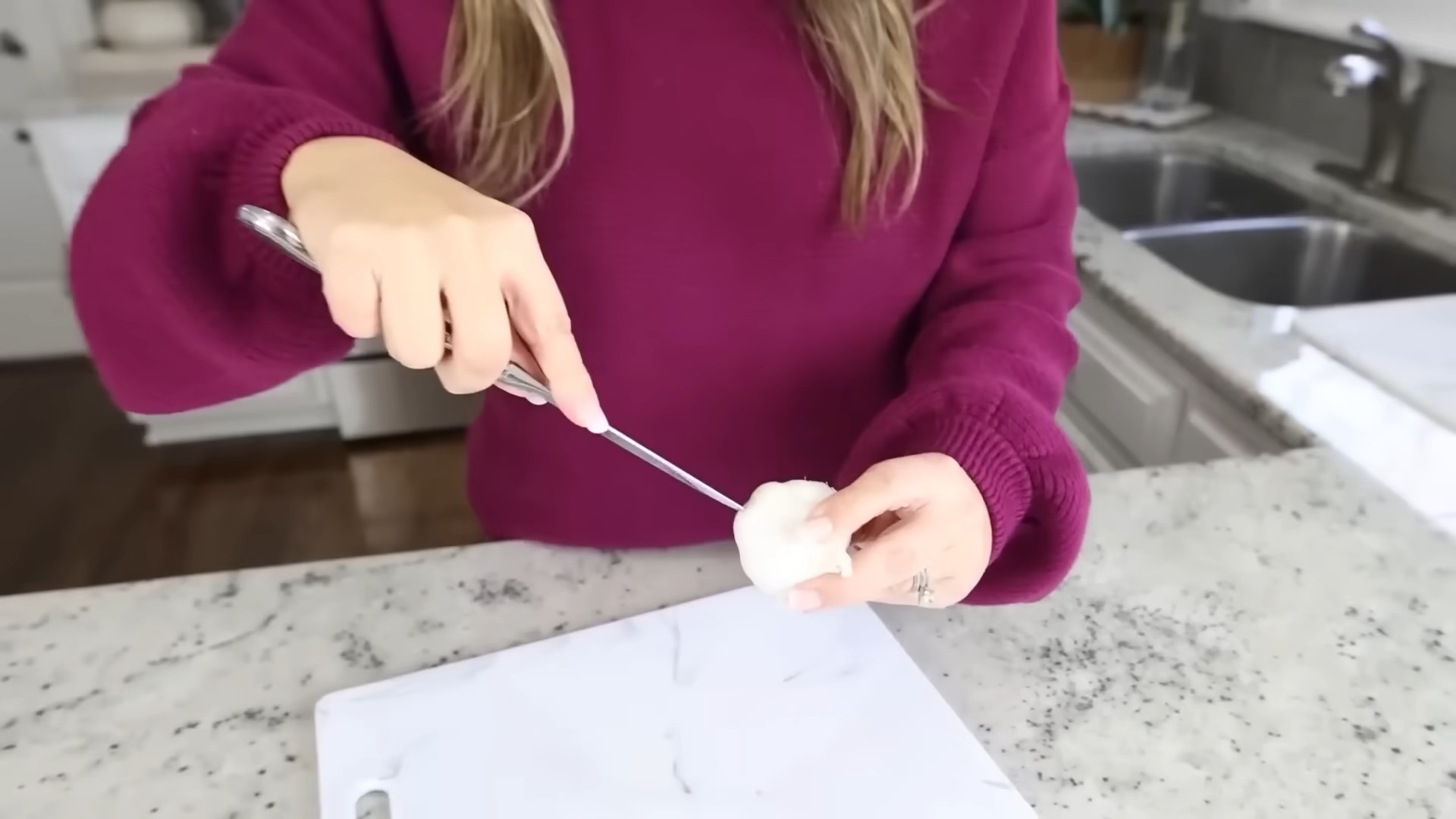 Kitchen Garlic Time Saving Tips