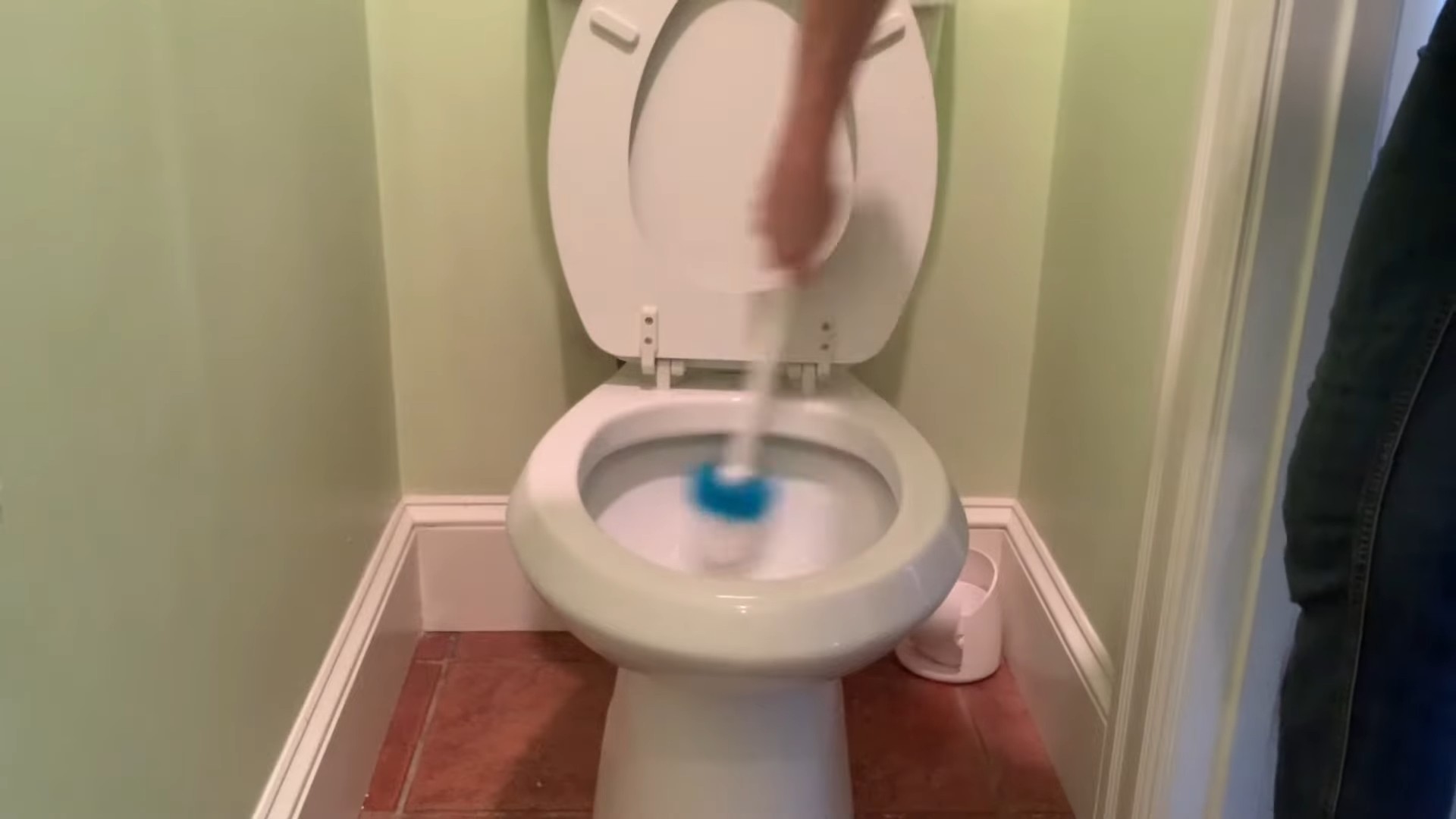 DIY Cleaning Products Recipes