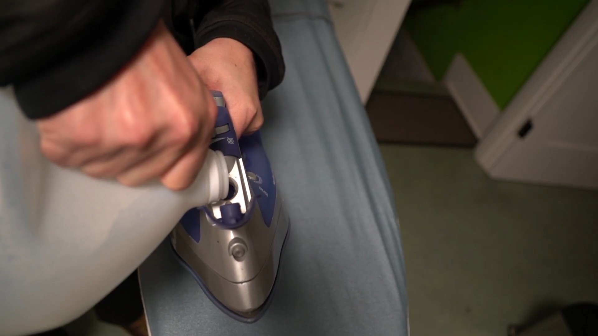 Vinegar cleaning hacks